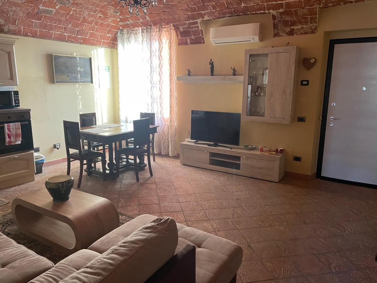 Residenza Nikol Appartamento Giulia Casale Monferrato Exterior foto